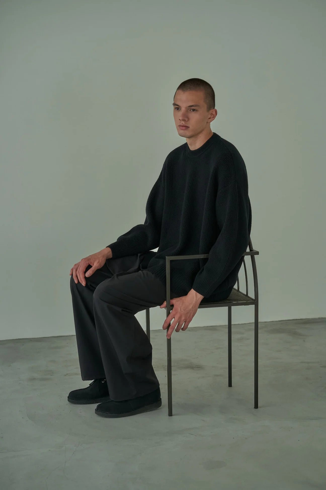 LOW GAUGE MERINO CREWNECK KNIT