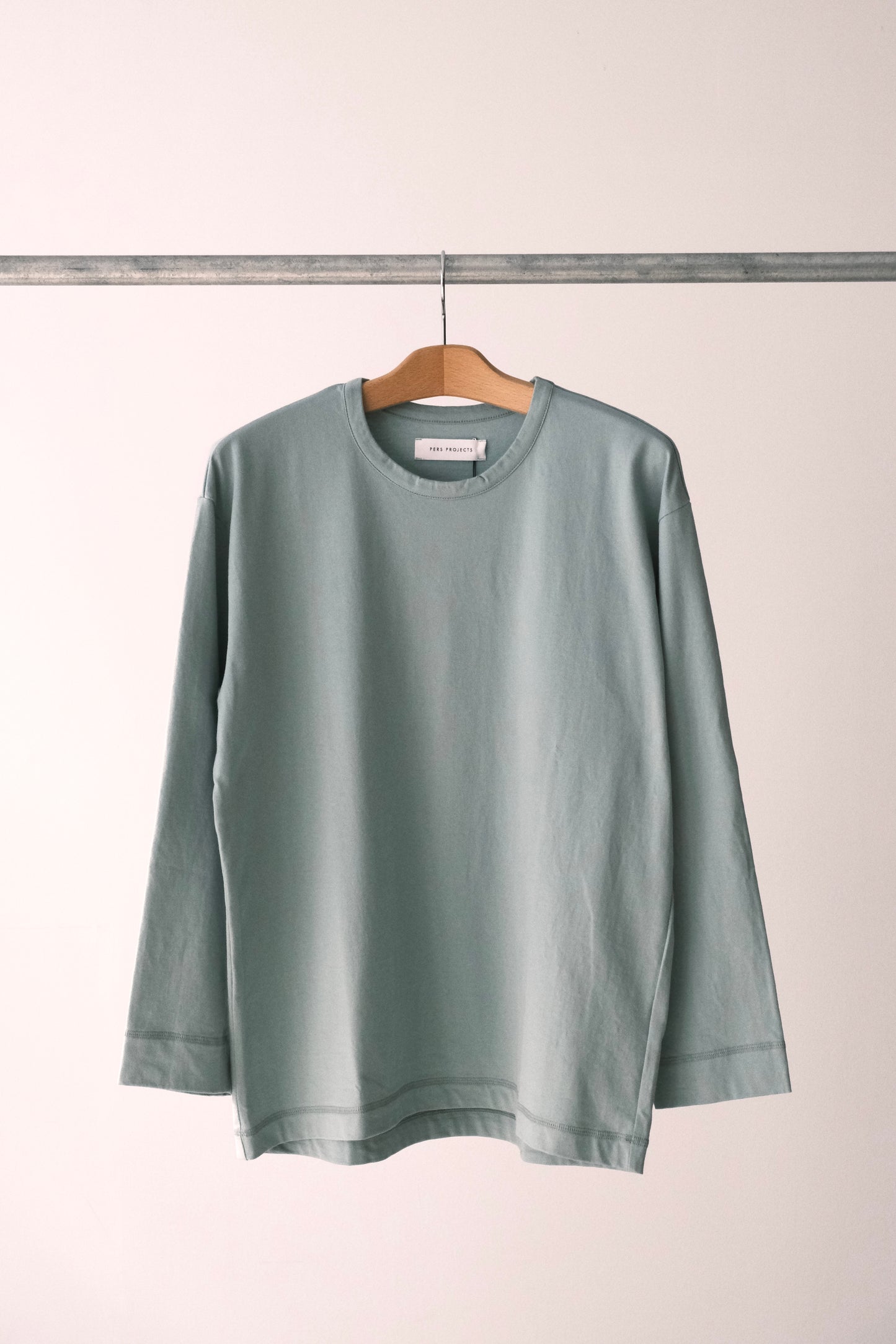 VICTOR L/S CN TEE