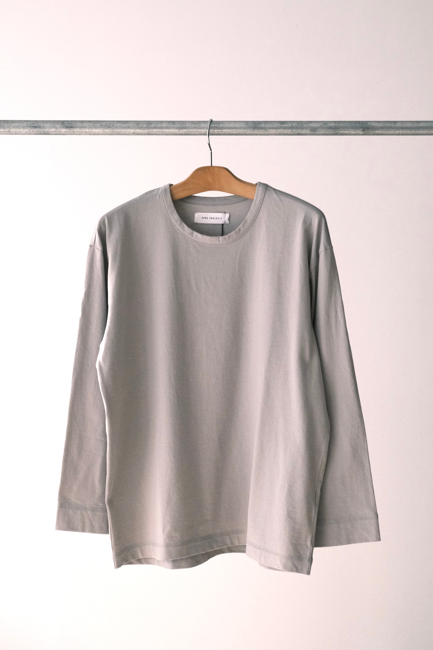 VICTOR L/S CN TEE