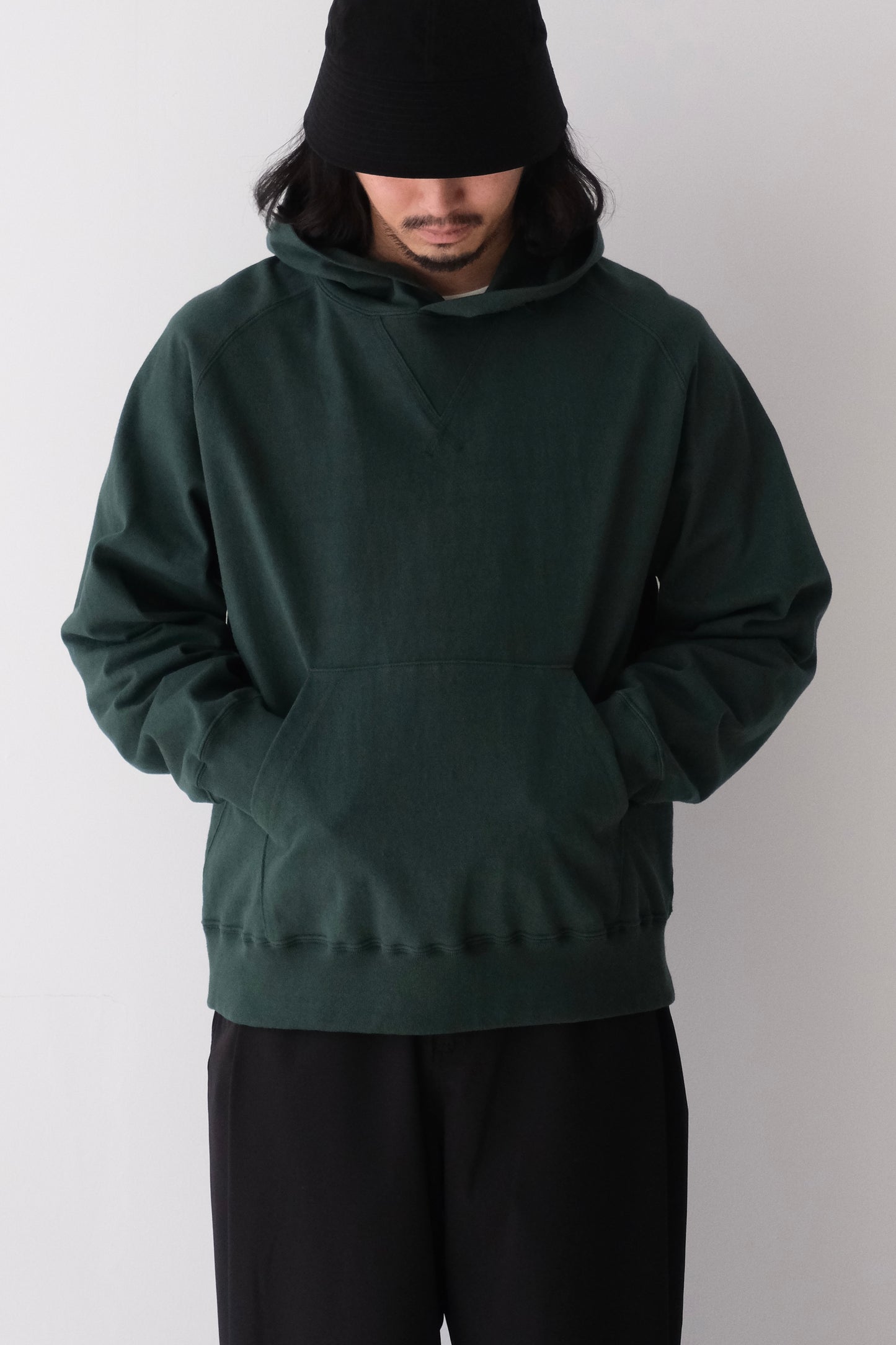 HOOD PULLOVER C