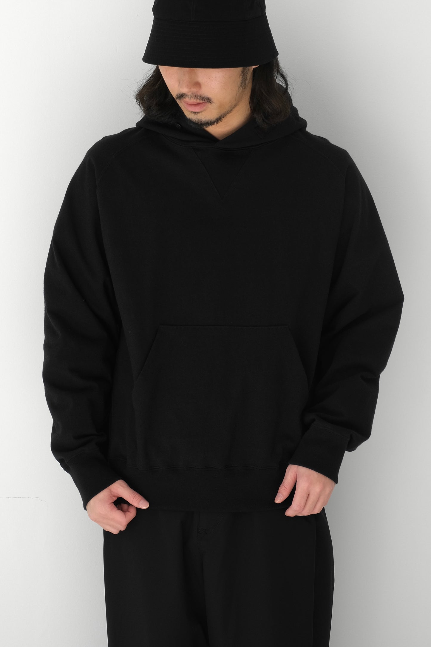 HOOD PULLOVER C