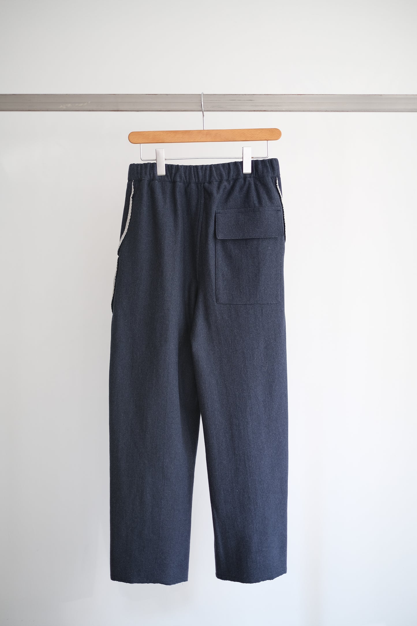 HAKEEM TWIST TROUSERS "TOP NAVY"