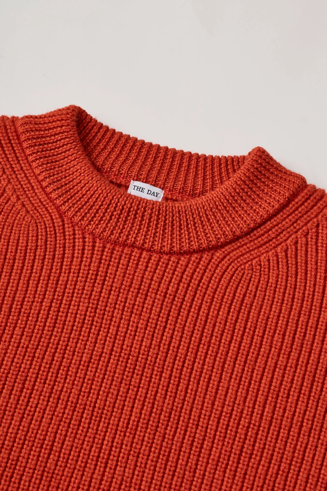 LOW GAUGE MERINO CREWNECK KNIT