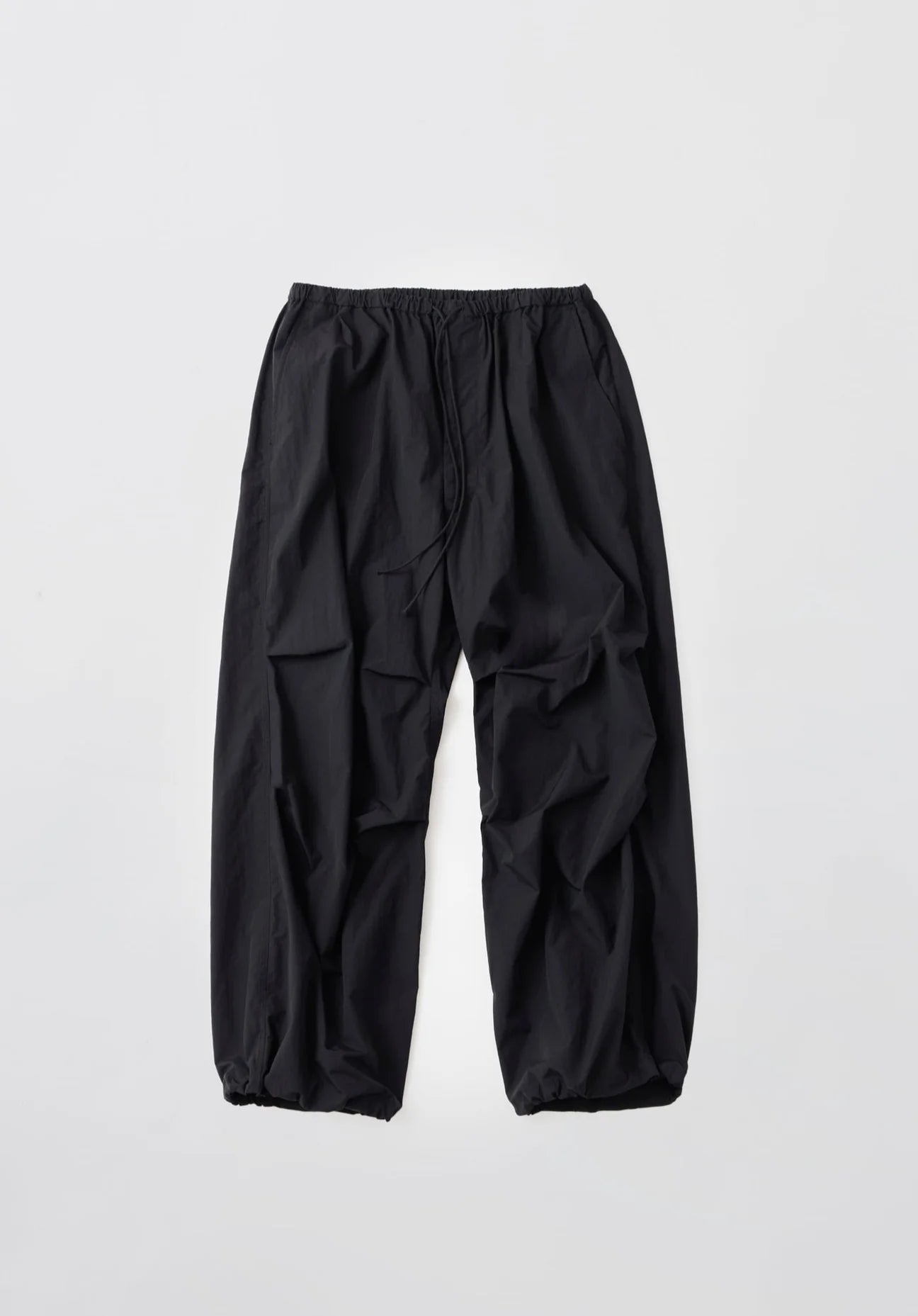 WINDS-DAY COTTON NYLON KNEE TUCK PANTS