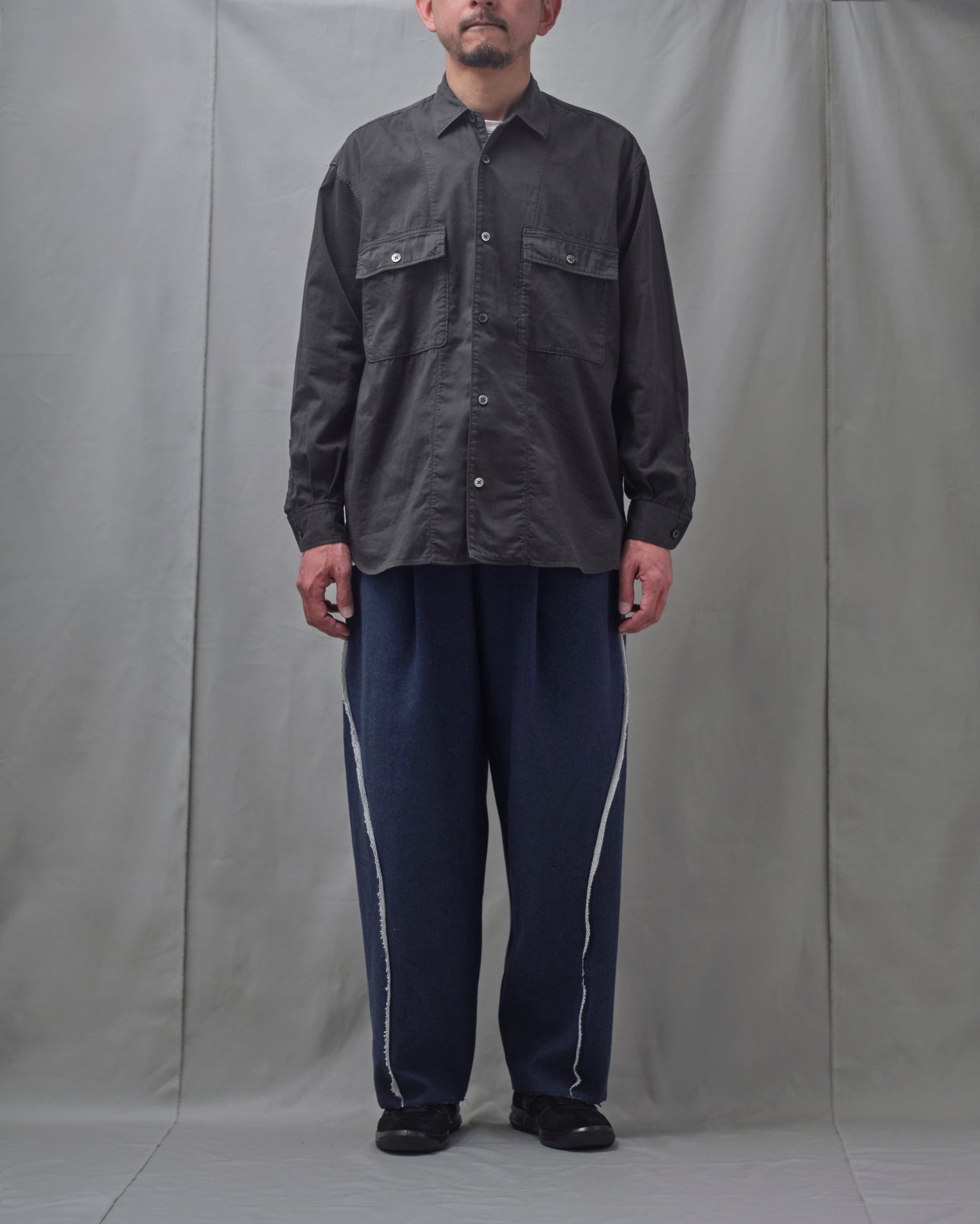 HAKEEM TWIST TROUSERS "TOP NAVY"