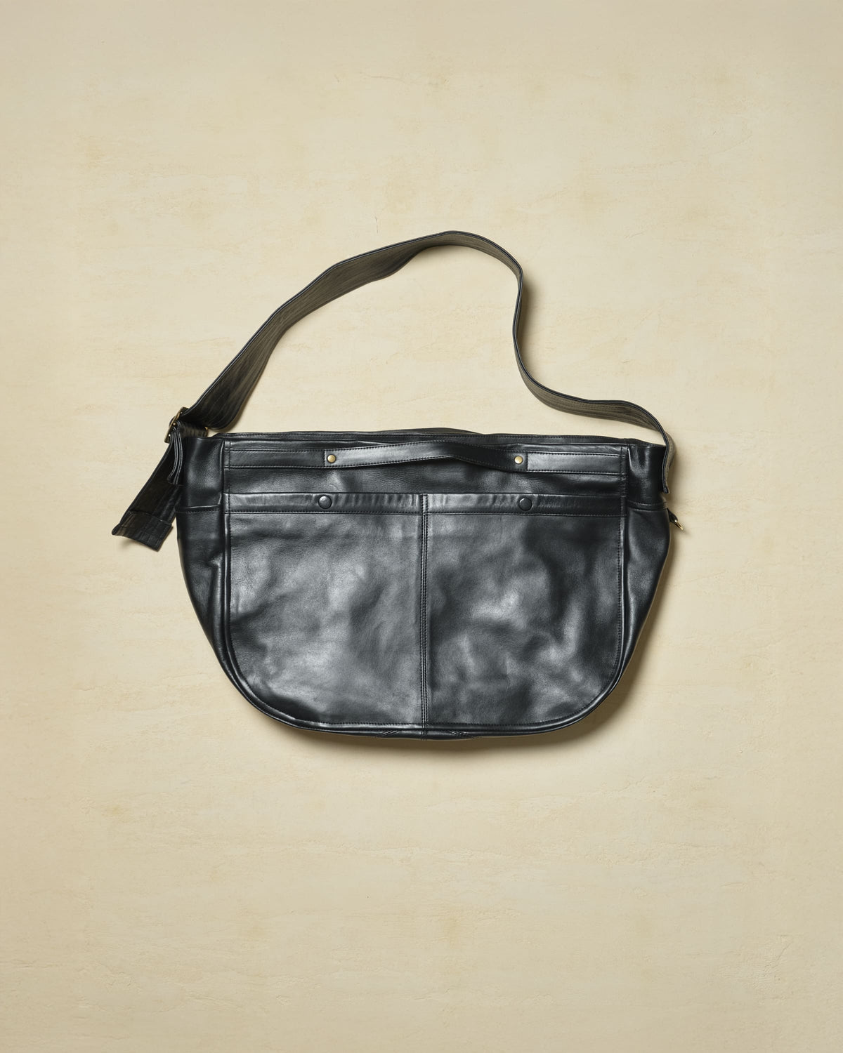 NEW NEWSPAPER BAG M