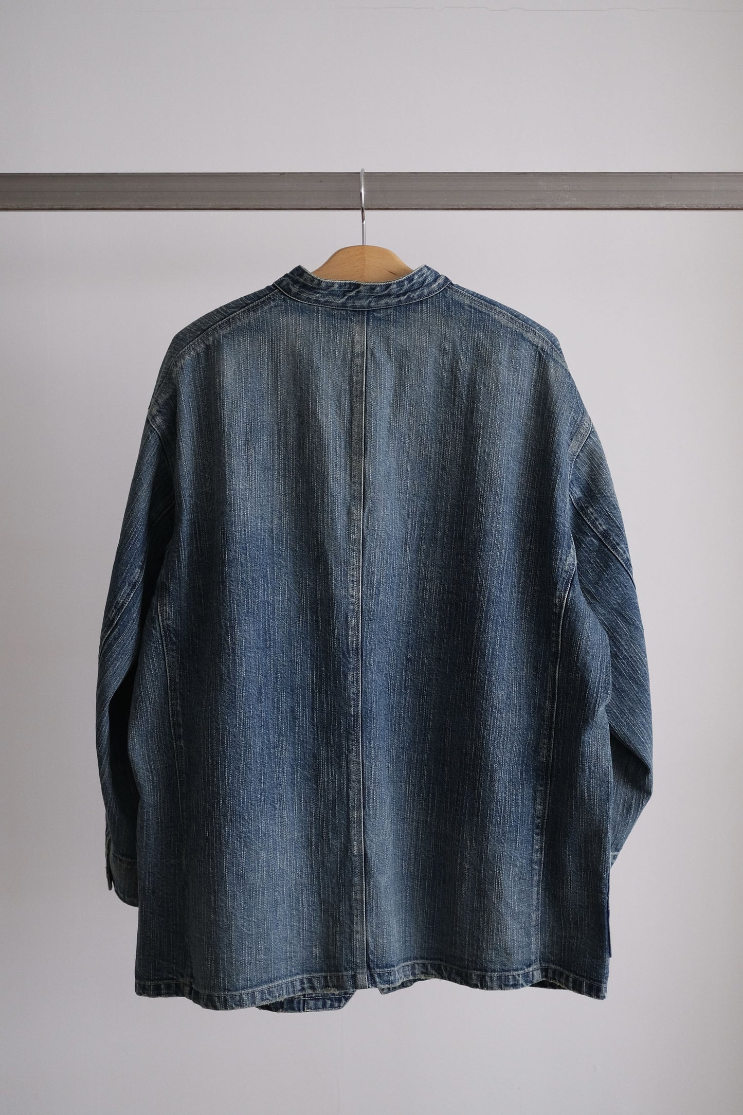 STEINBECK DENIM STAND COLLAR JACKET