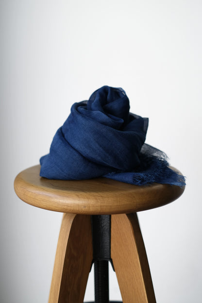 INDIGO RAMIE STOLE