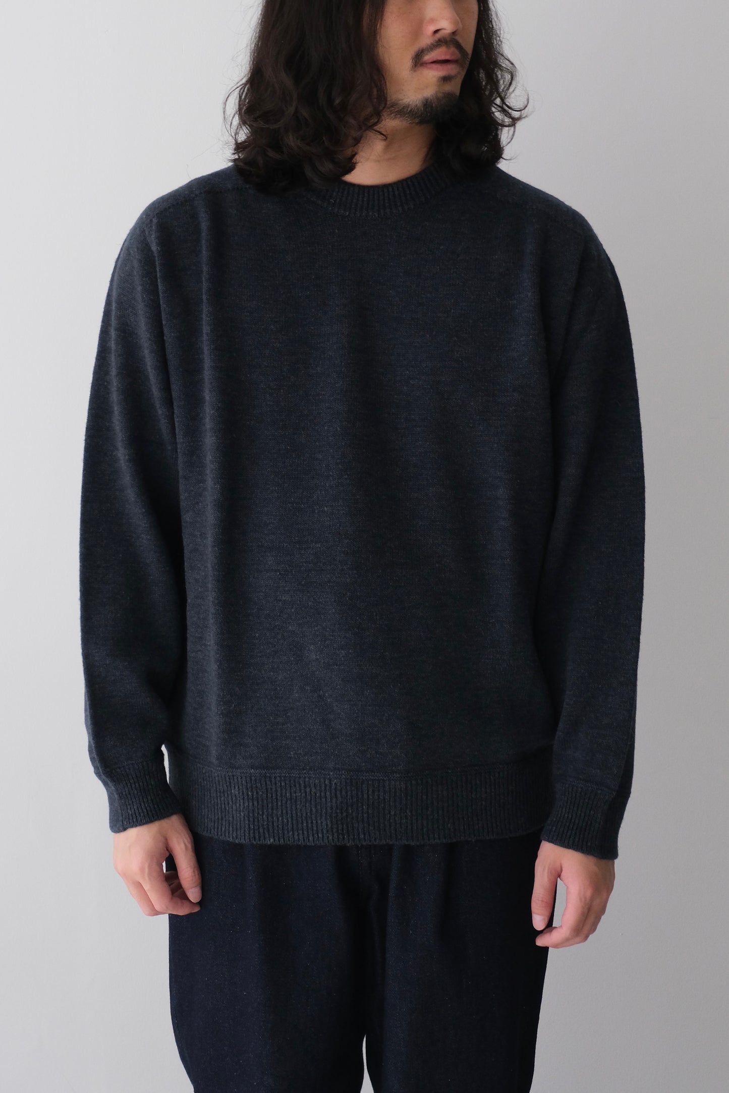 LINEN MIX SEAMLESS SWEATER