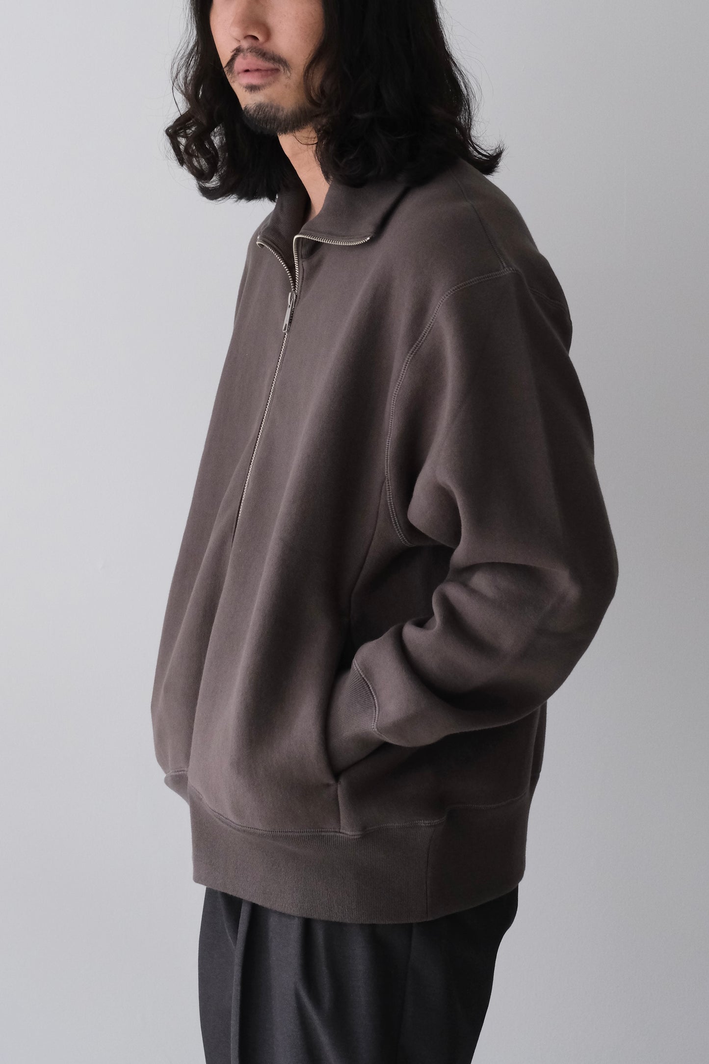 HALF ZIP PULLOVER SWEAT