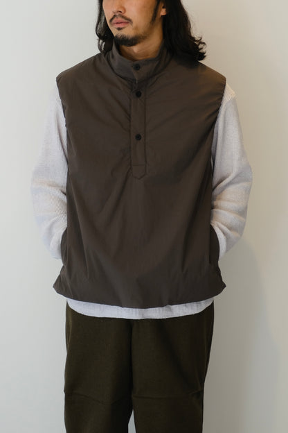 NYLON PULLOVER PUFF VEST