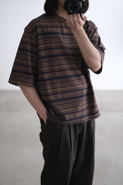 T SHIRT B