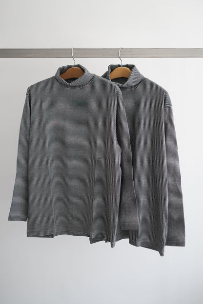 H/W BEATNIK BORDER TURTLENECK