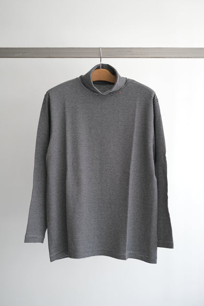 H/W BEATNIK BORDER TURTLENECK