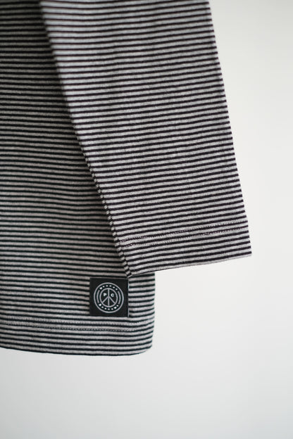 H/W BEATNIK BORDER TURTLENECK