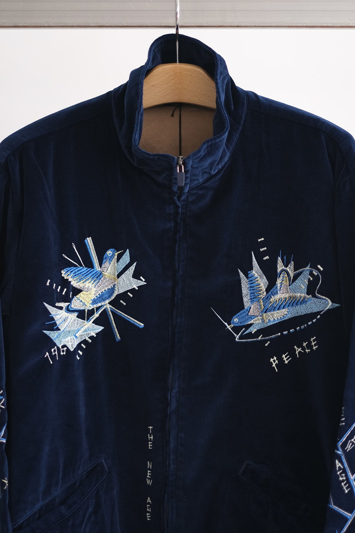 VELVETEEN HIPPIE SOUVENIR ZIP UP JACKET