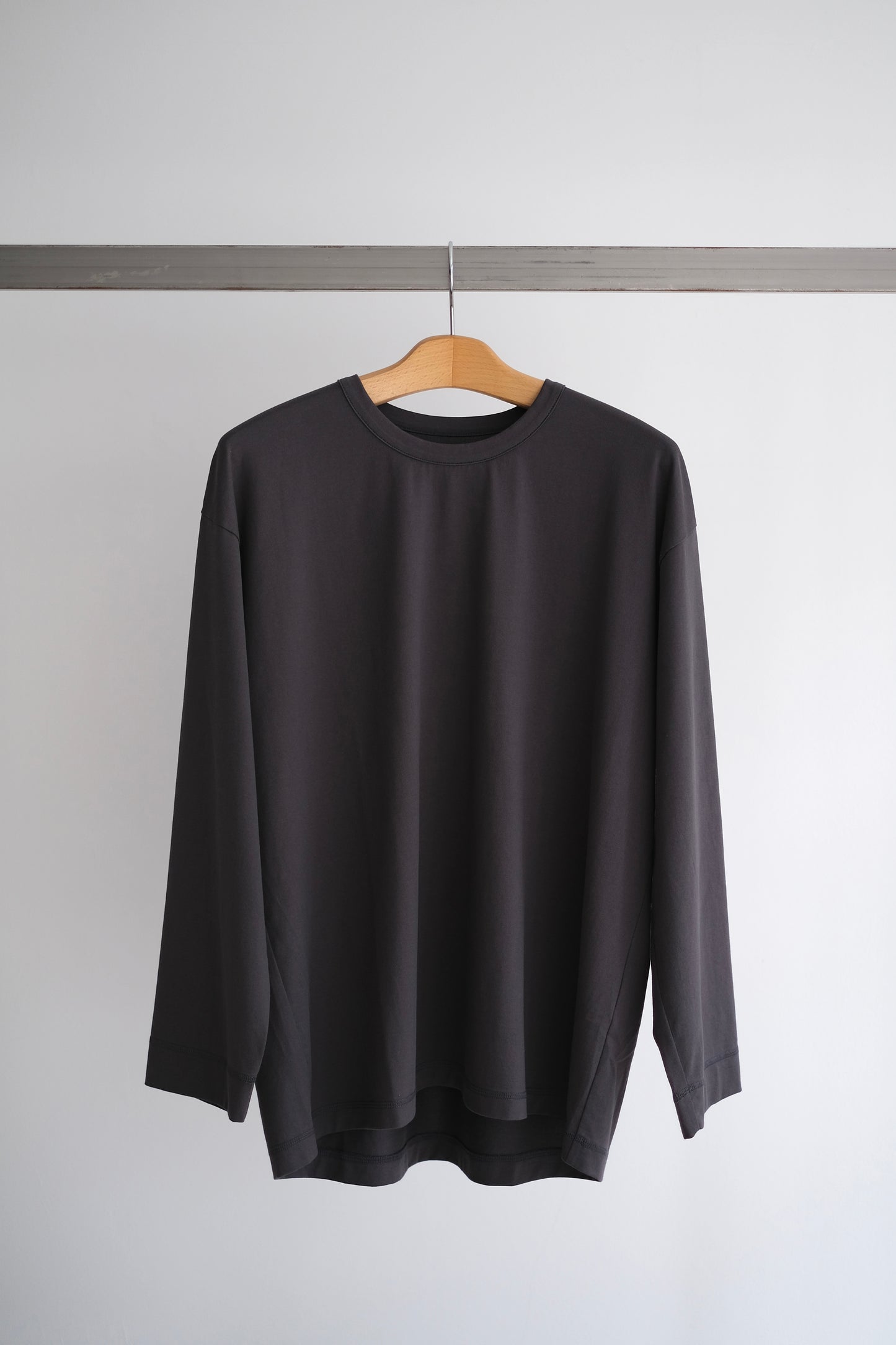 OLIVER L/S TE