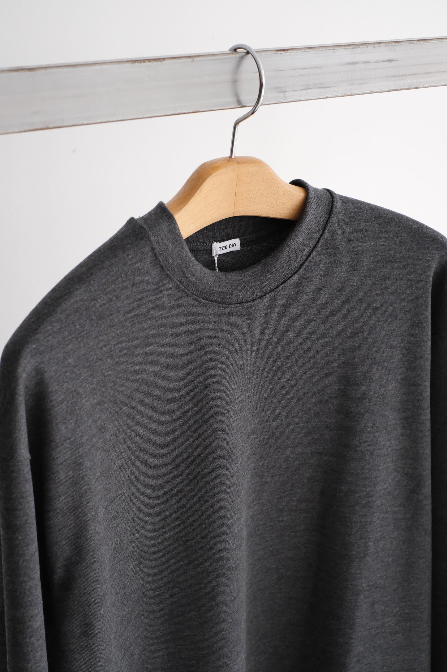 MERINO WOOL CREW NECK LONG SLEEVE SHIRT
