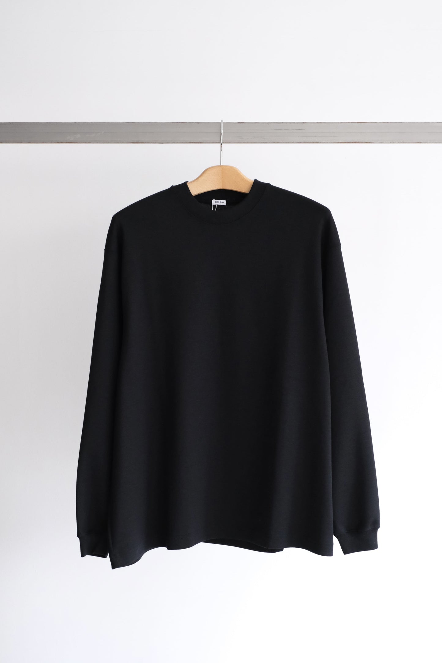 MERINO WOOL CREW NECK LONG SLEEVE SHIRT