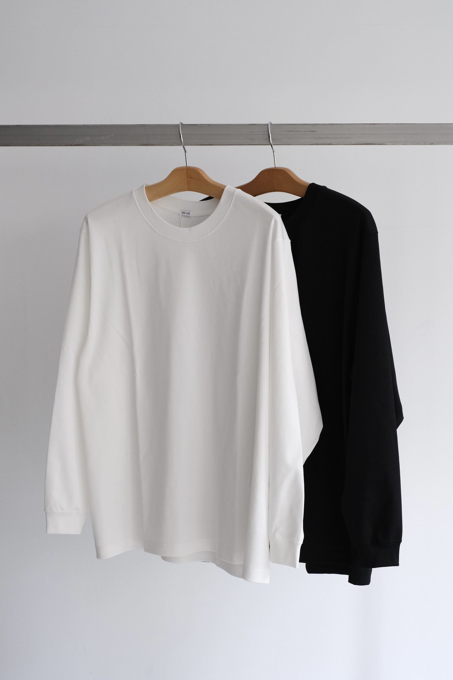 PREMIUM JERSEY LONG SLEEVE SHIRT