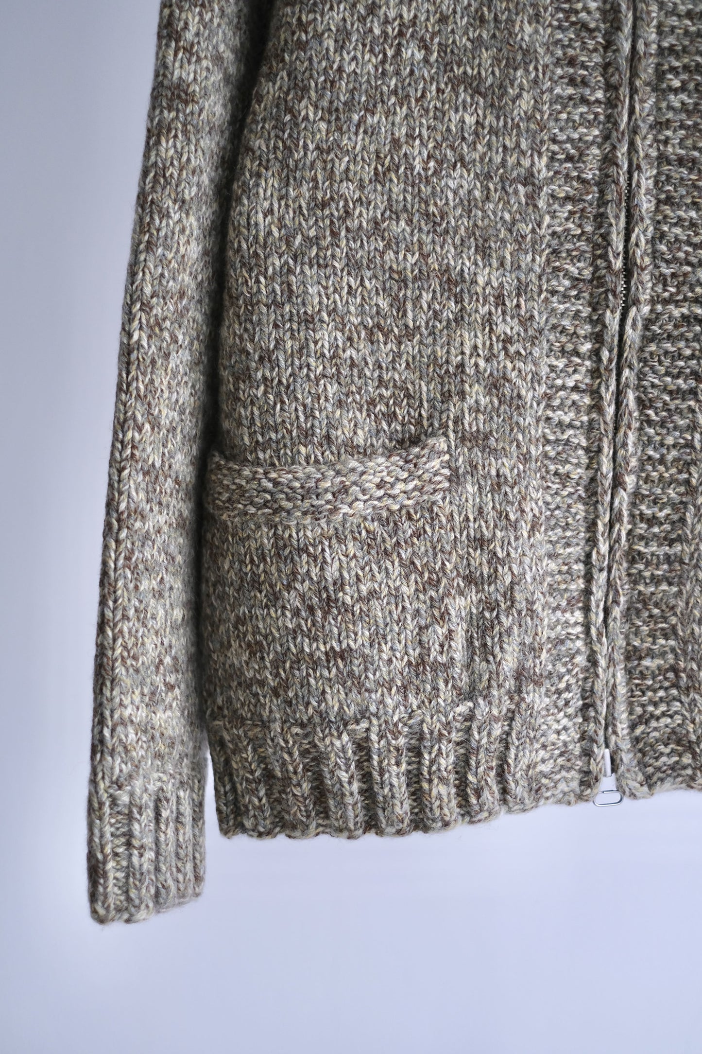 COWICHAN SWEATER